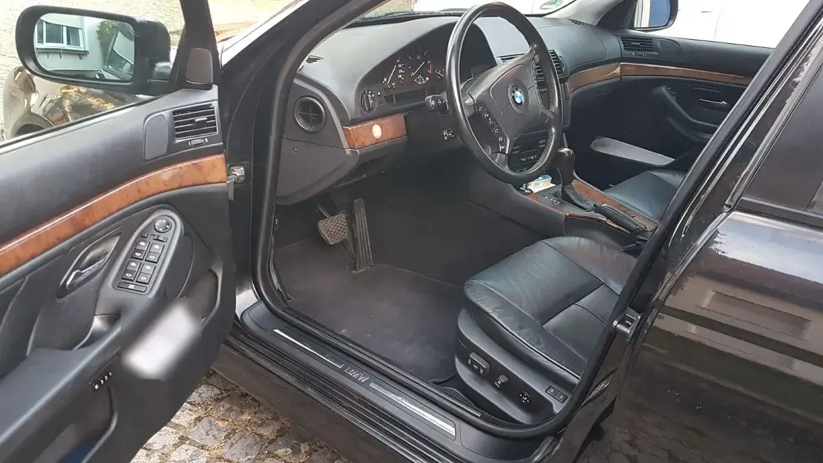 Gebraucht BMW 530 Shadowline 231 PS (169 kW) 2000 Schwarz Limousine