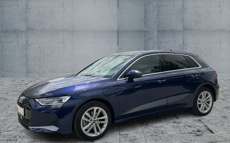 Gebraucht Audi A3 Advanced 204 PS (150 kW) 2025 Blau Limousine