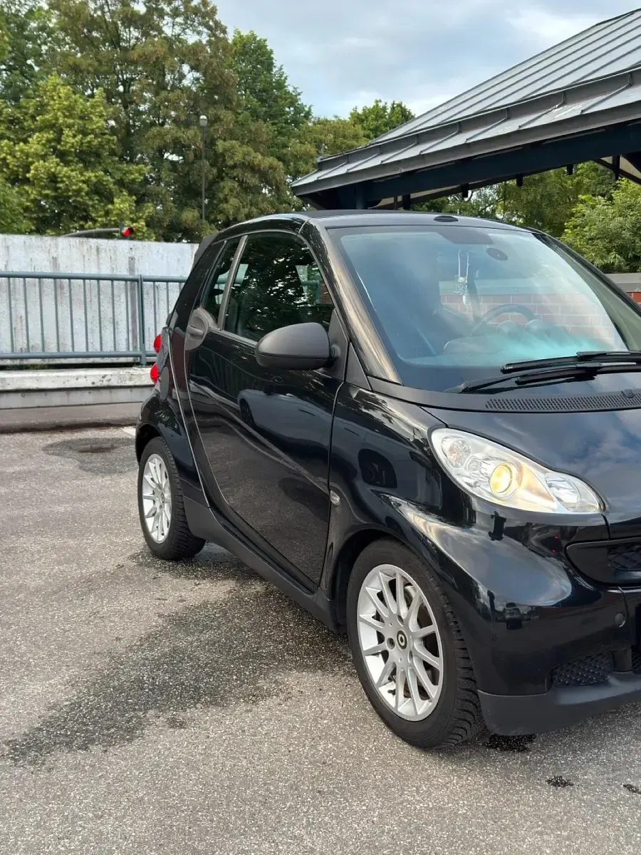 Gebraucht Smart ForTwo Cabrio 71 PS (52 kW) 2008 Schwarz Cabrio