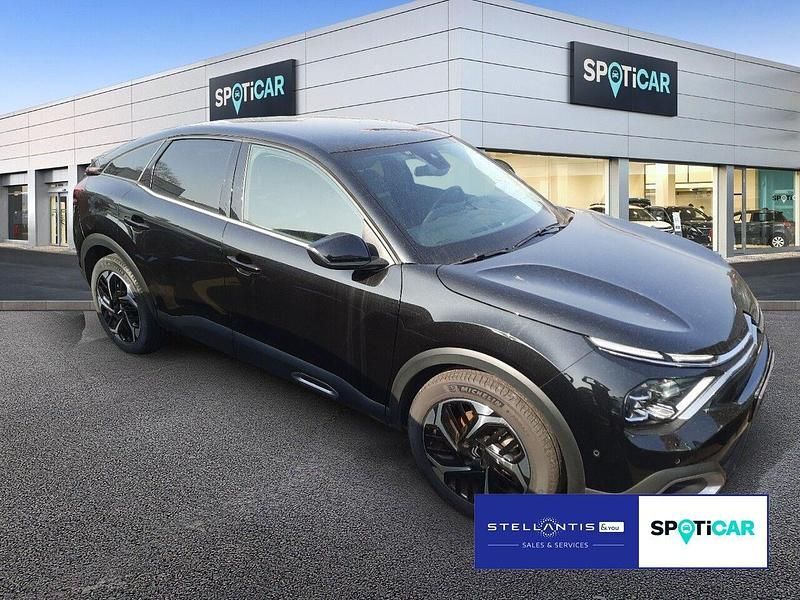 Gebraucht Citroën C4 PureTech 131 PS (96 kW) 2023 Schwarz SUV