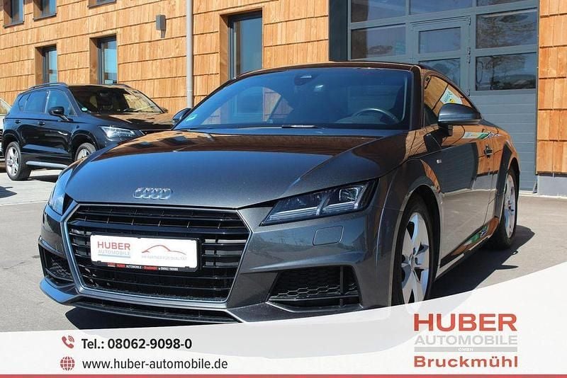 Daytonagrau perleffekt daytonagrau perleffekt Gebraucht 2016 Audi TT Coupé | 21.490 € (Guter Preis) - Bild 1/4