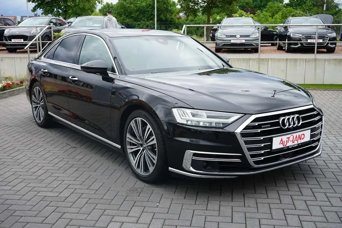 Gebraucht Audi A8 Ambiente 286 PS (210 kW) 2018 Schwarz Limousine
