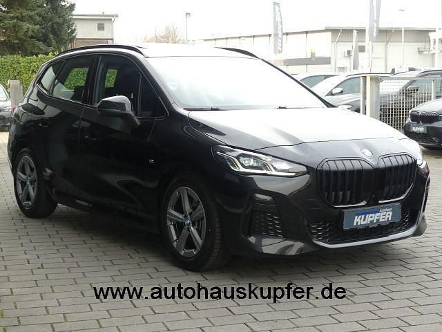 Gebraucht BMW 223 Active Tourer M Sport 218 PS (160 kW) 2025 Schwarz Van / Kleinbus