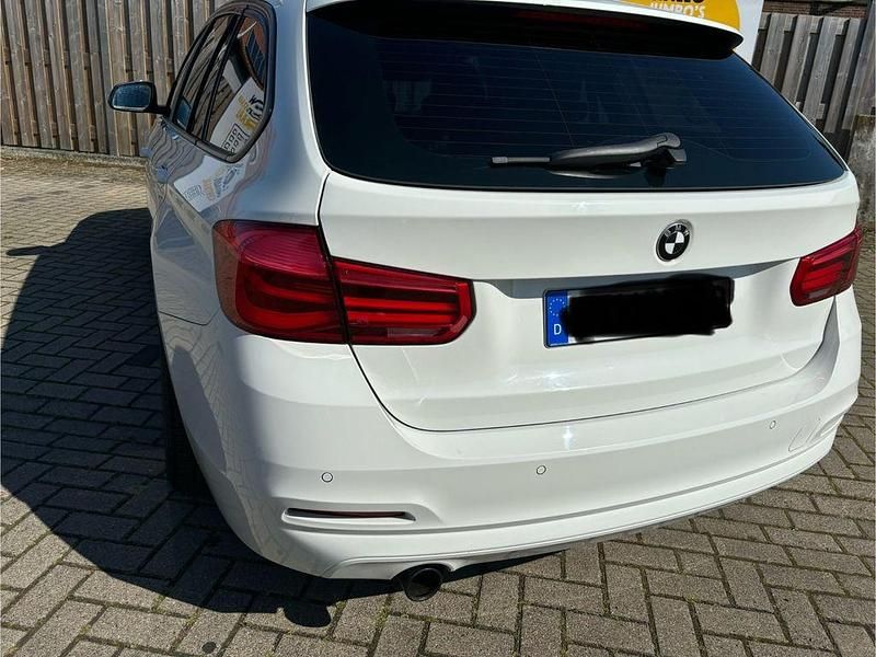 Gebraucht BMW 316 Performance 116 PS (85 kW) 2015 Weiß Kombi