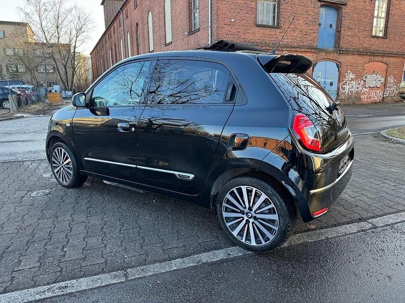 Gebraucht Renault Twingo Intens 60 kW (82 PS) 2021 Schwarz Kleinwagen