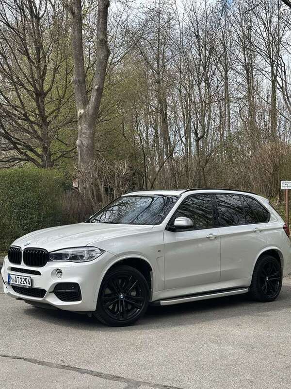 Weiß Gebraucht 2017 BMW X5 M SUV | 43.000 € (Fairer Preis) - Bild 1/4