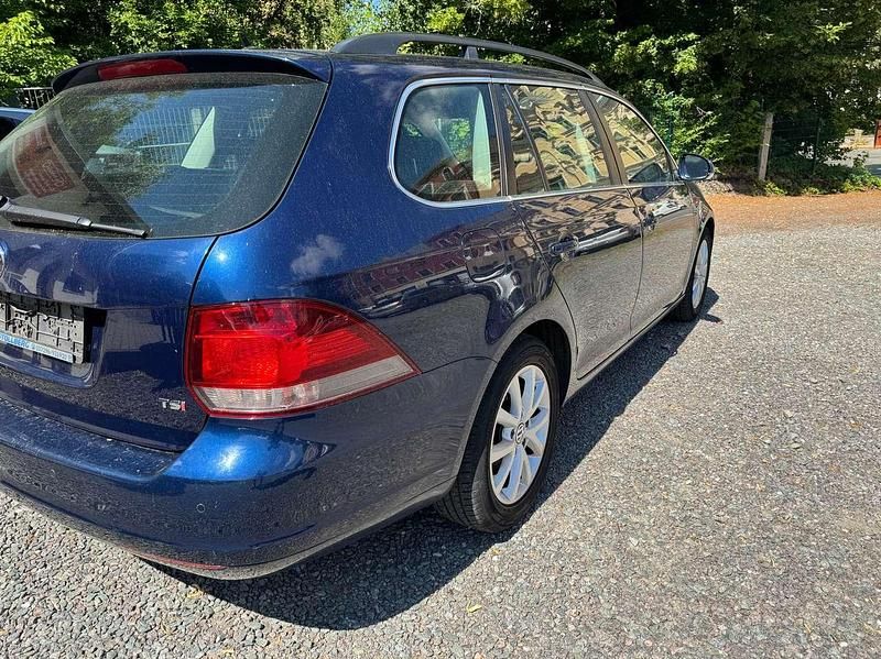 Gebraucht VW Golf VI Comfortline 122 PS (89 kW) 2010 Grau Kombi