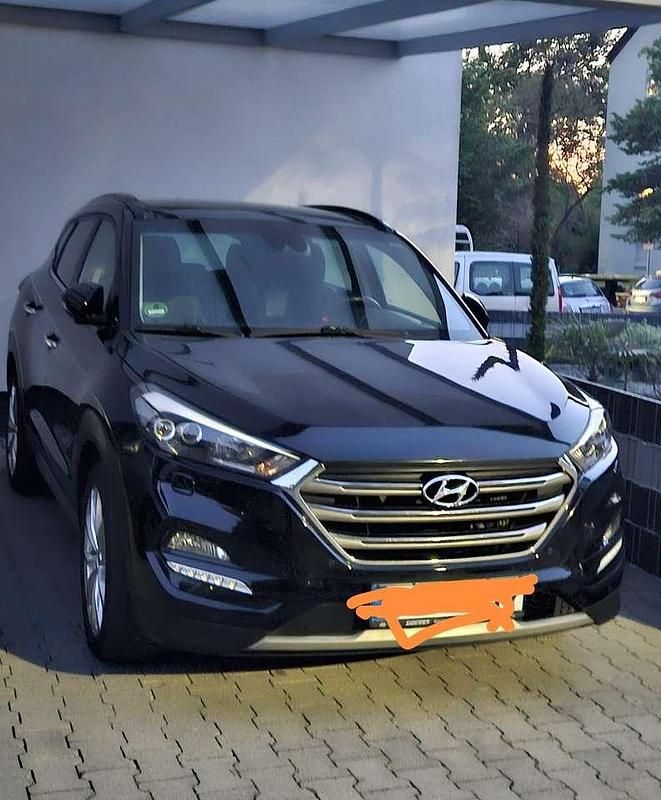 Schwarz Gebraucht 2018 Hyundai Tucson Premium SUV | 16.100 € (Guter Preis) - Bild 1/4
