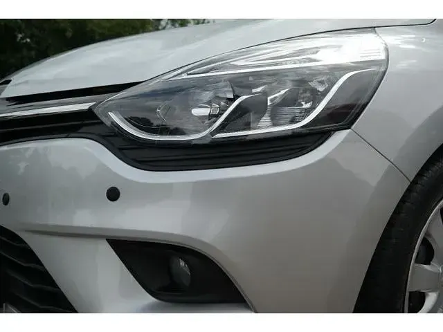 Gebraucht Renault Clio LIMITED 90 PS (66 kW) 2019 Kombi