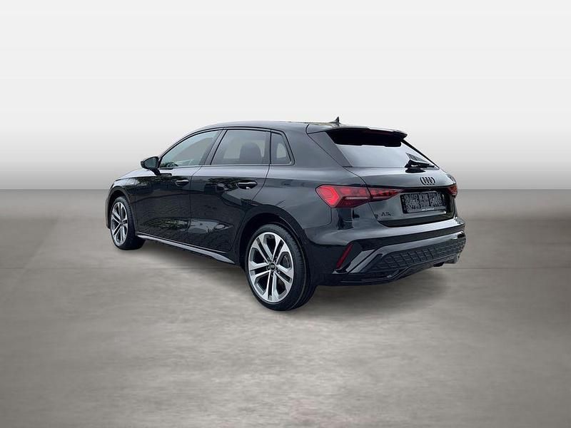 Gebraucht Audi A3 S-Line 204 PS (150 kW) 2025 Schwarz Limousine