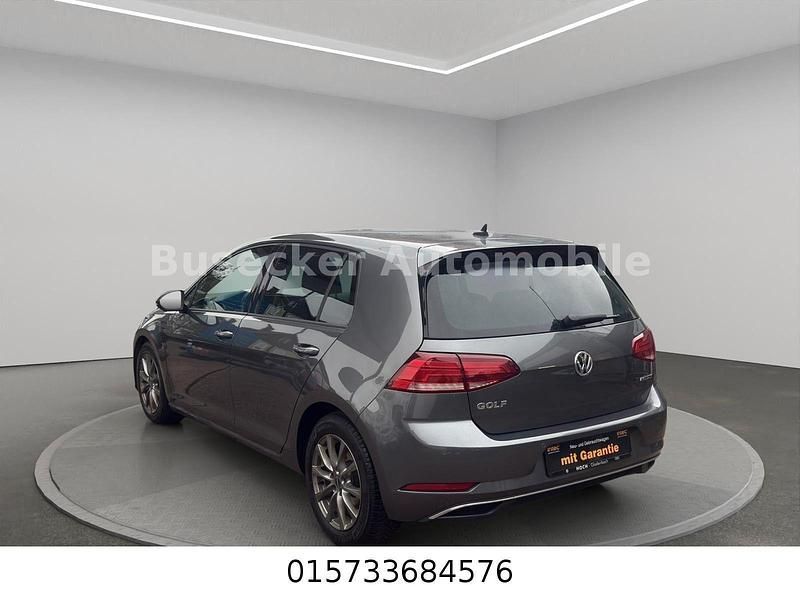 Second-hand VW Golf VII Join 131 CP (96 kW) 2018 Gri Break