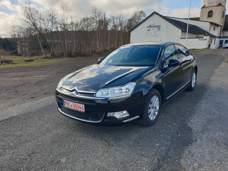 Schwarz Gebraucht 2013 Citroën C5 Limousine | 10.000 € (Fairer Preis) - Bild 1/4