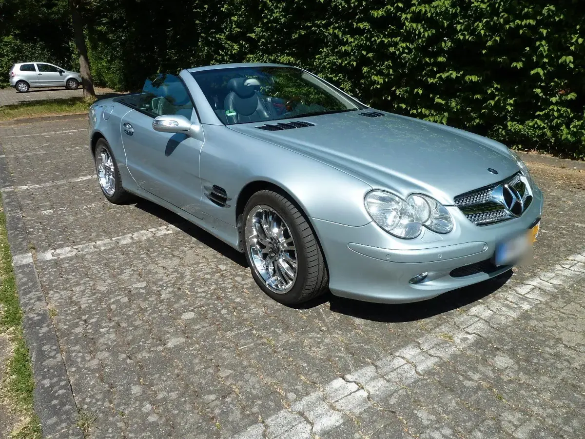 Gebraucht Mercedes SL500 306 PS (225 kW) 2004 Silber Cabrio