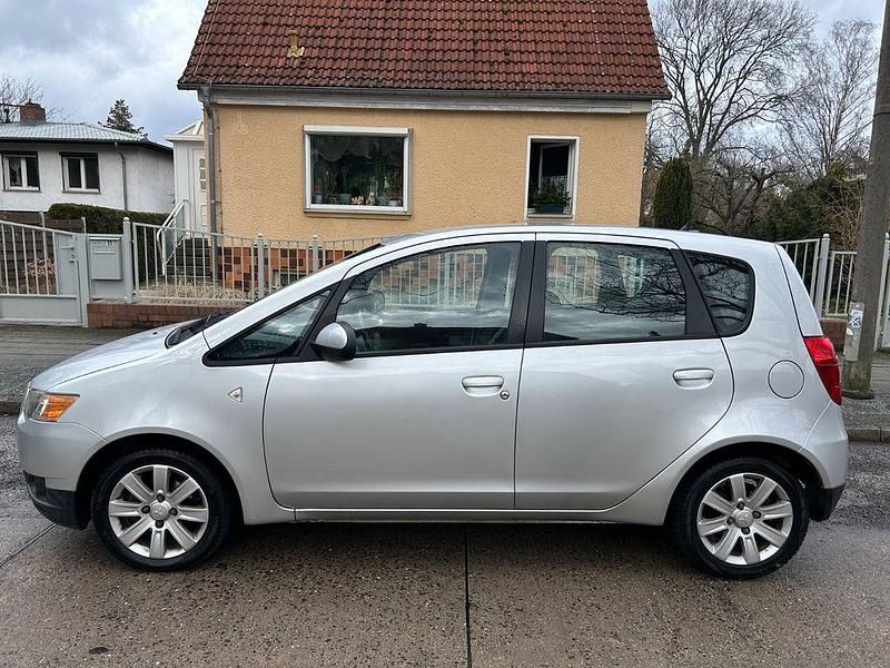 Gebraucht Mitsubishi Colt Invite 95 PS (69 kW) 2009 Silber Kleinwagen
