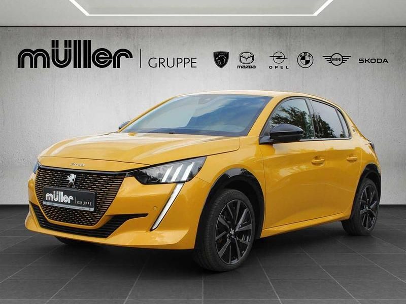 Faro gelb metallic (metallic) Gebraucht 2022 Peugeot e-208 GT Kleinwagen | 19.980 € (Fairer Preis) - Bild 1/4