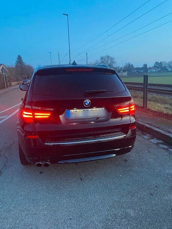 Schwarz Gebraucht 2012 BMW X3 SUV | 12.800 € (Etwas zu teuer) - Bild 1/4