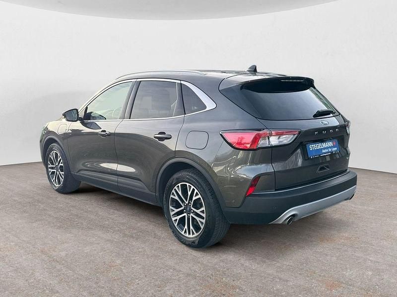 Gebraucht Ford Kuga Titanium 152 PS (111 kW) 2020 Magneticgrau (metallic) SUV