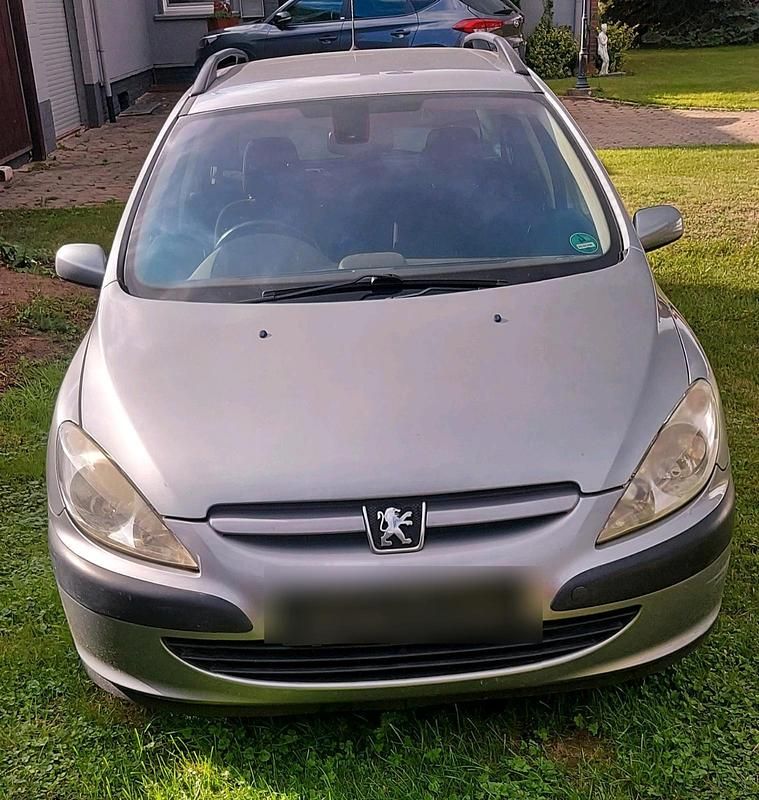 Silber Gebraucht 2005 Peugeot 307 Kombi | 900 € (Guter Preis) - Bild 1/4