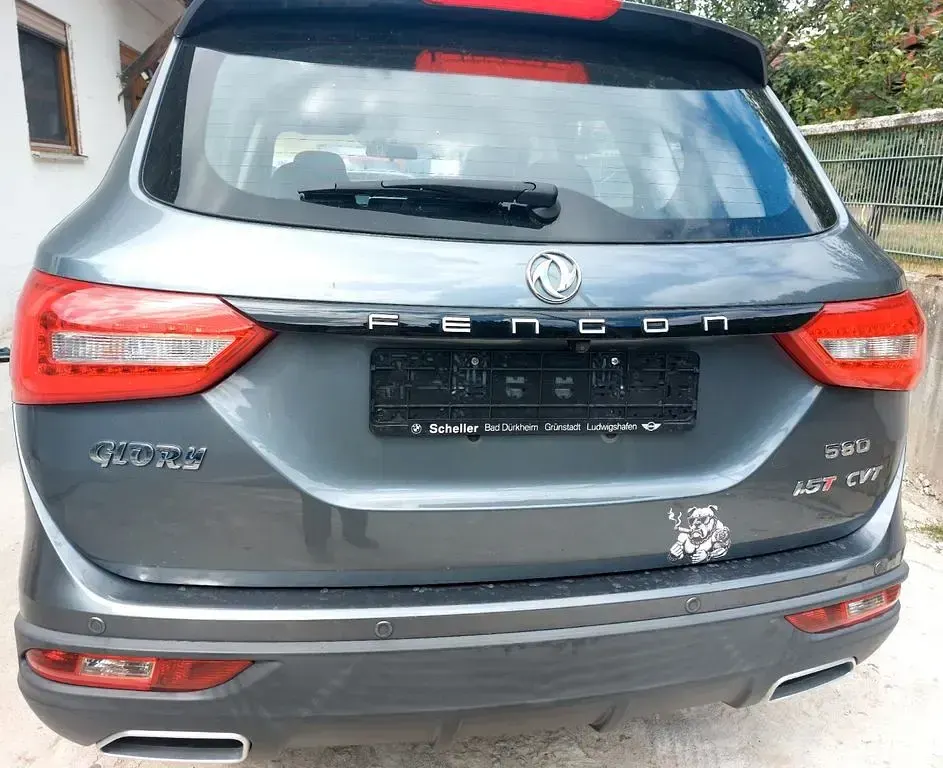 Gebraucht DFSK Fengon 145 PS (106 kW) 2022 Grau SUV