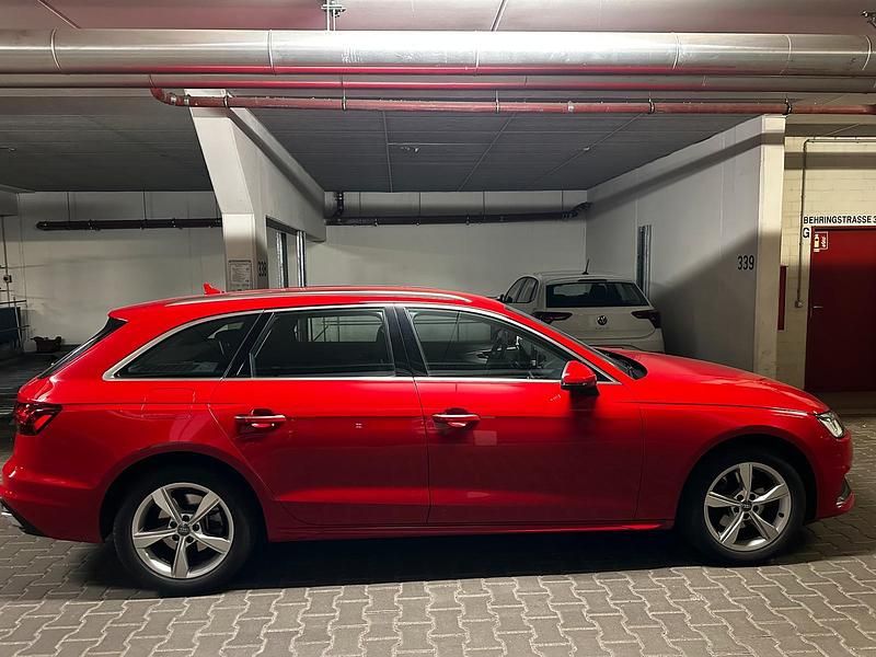 Rot Gebraucht 2020 Audi A4 Advanced Plus Kombi | 23.990 € (Superpreis) - Bild 1/4