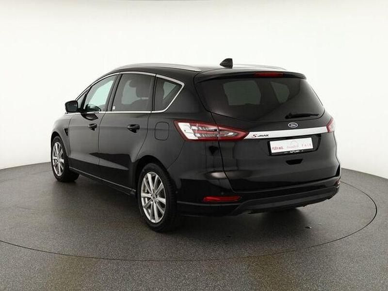 Gebraucht Ford S-MAX Titanium 150 PS (110 kW) 2020 Schwarz Van / Kleinbus