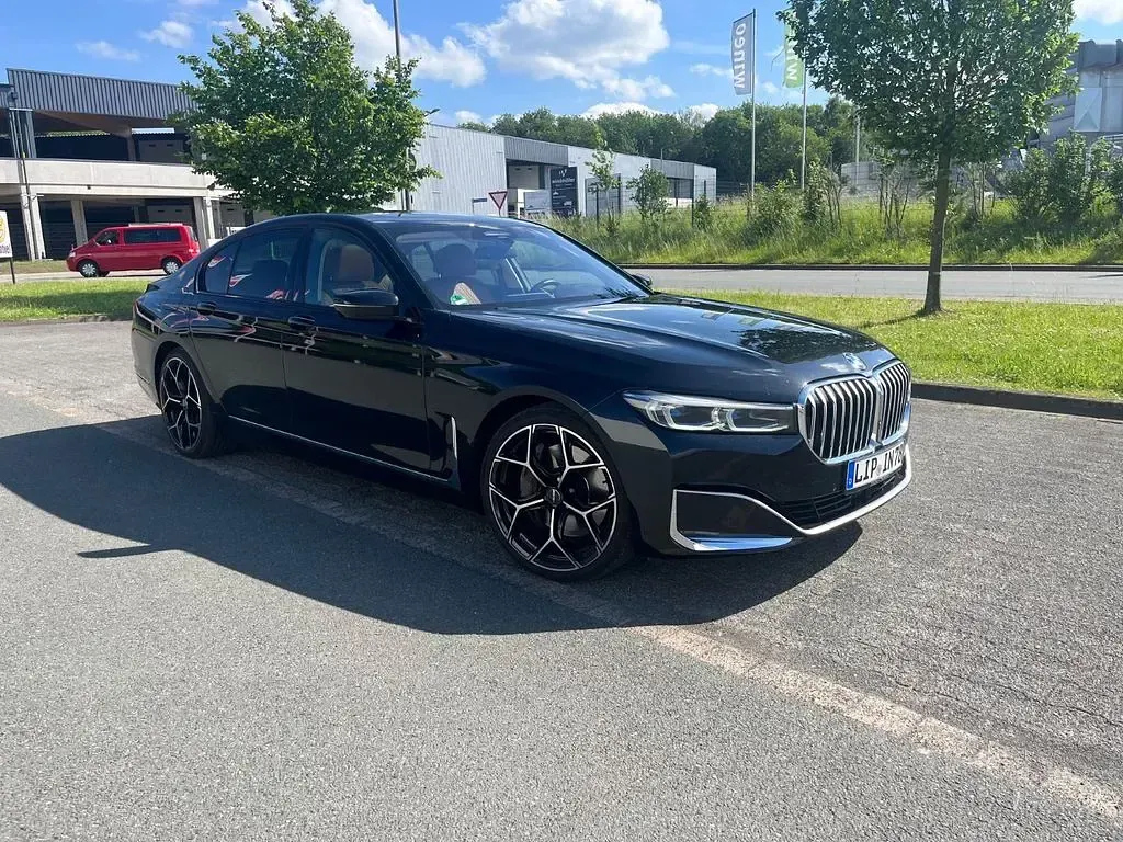 Gebraucht BMW 740 320 PS (235 kW) 2020 Schwarz Limousine