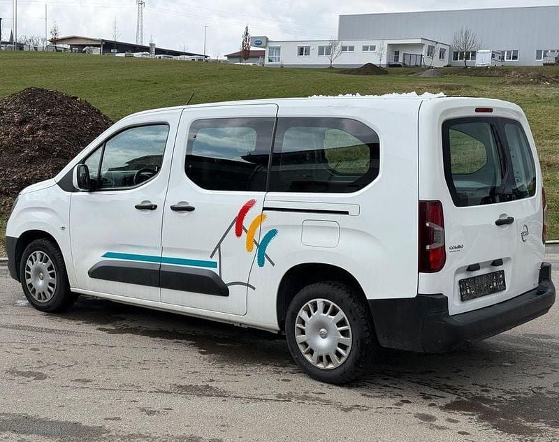 Gebraucht Opel Combo 110 PS (80 kW) 2020 Weiß Van / Kleinbus