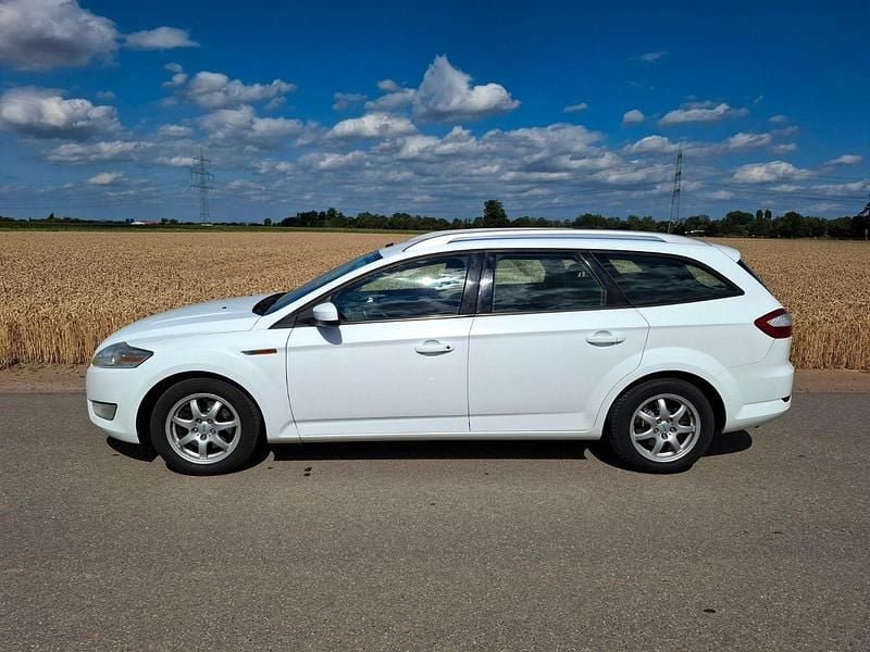Gebraucht Ford Mondeo Titanium X 140 PS (102 kW) 2009 Weiß Kombi