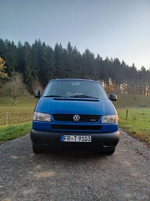 Używany VW T4 151 KM (111 kW) 2000 Niebieski Van