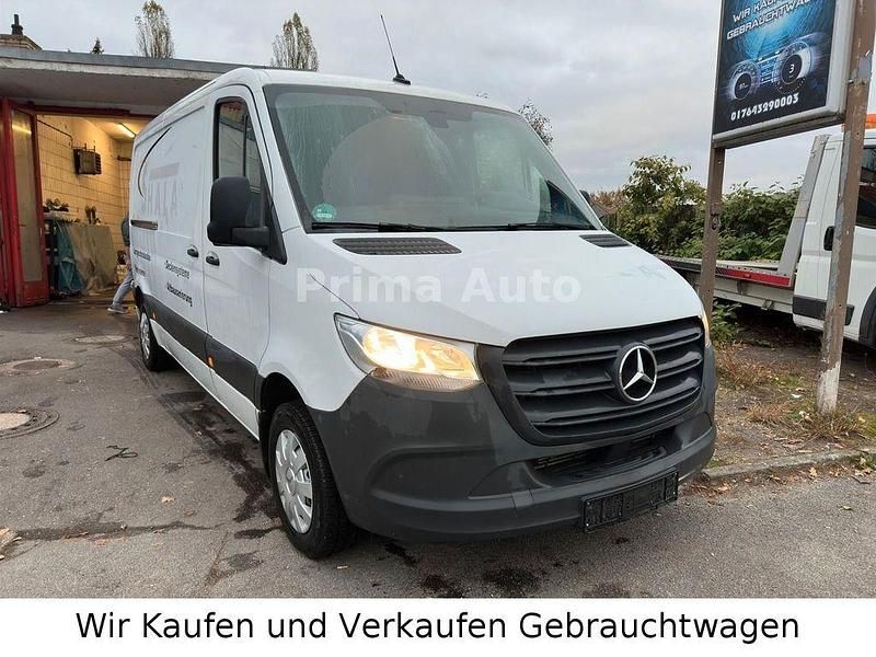 Second-hand Mercedes Sprinter 143 CP (105 kW) 2018 Alb Van