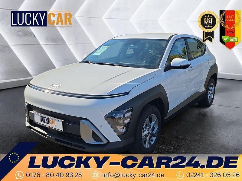 Weiß Gebraucht 2025 Hyundai Kona Select SUV | 24.969 € (Superpreis) - Bild 1/4