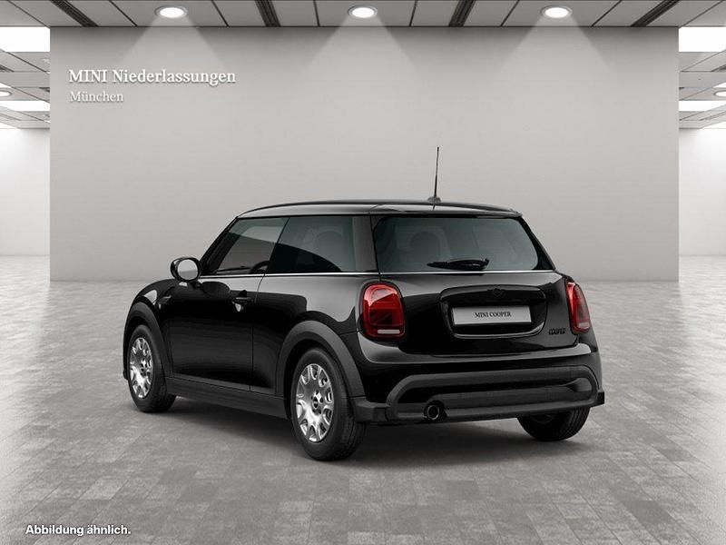 Gebraucht Mini Cooper 136 PS (100 kW) 2023 Schwarz Kleinwagen