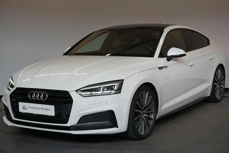 Weiß Gebraucht 2018 Audi A5 Sportback S-Line Kleinwagen | 27.990 € (Etwas zu teuer) - Bild 1/4