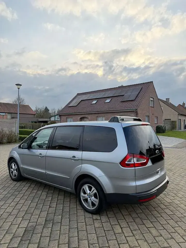 Gebraucht Ford Galaxy Titanium 140 PS (102 kW) 2009 Van / Kleinbus