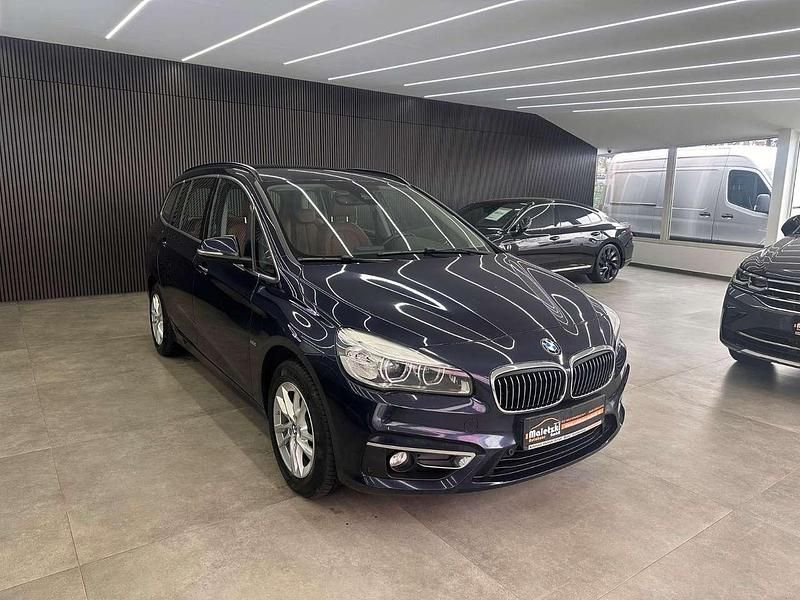 Blau Gebraucht 2017 BMW 218 Van / Kleinbus | 11.950 € (Etwas zu teuer) - Bild 1/4