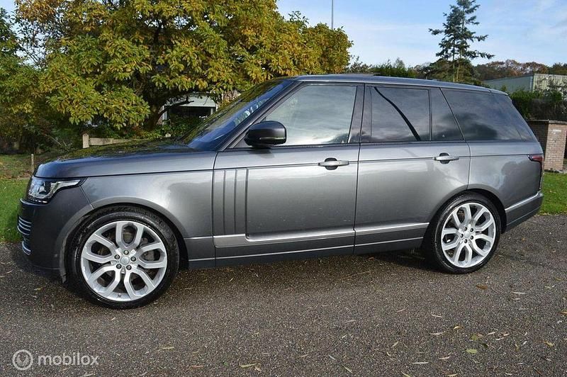 Second-hand Land Rover Range Rover Autobiography 258 CP (189 kW) 2016 Gri SUV