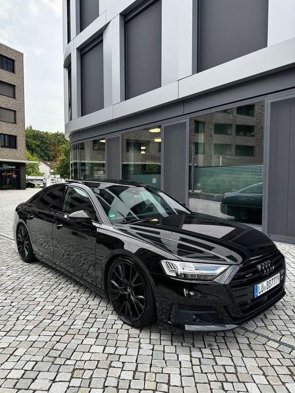 Schwarz Gebraucht 2019 Audi A8 Ambiente Limousine | 51.999 € - Bild 1/4