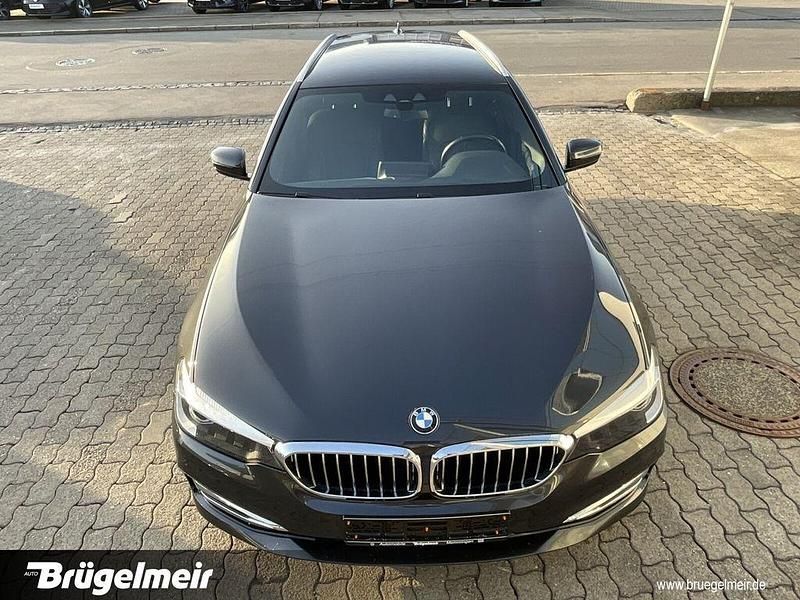 Gebraucht BMW 520 Luxury Line 190 PS (139 kW) 2018 Sophistograu brillanteffekt me Kombi