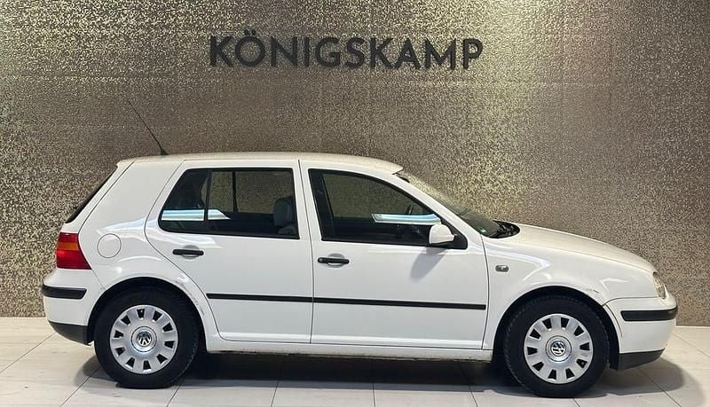 Gebraucht VW Golf IV 102 PS (75 kW) 2003 Weiß Limousine