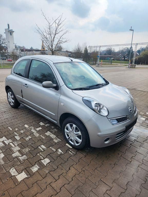 Gebraucht Nissan Micra 65 PS (47 kW) 2009 Silber Limousine
