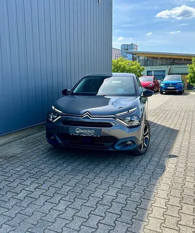 Gebraucht Citroën e-C4 Shine 100 kW (136 PS) 2022 Grau Limousine
