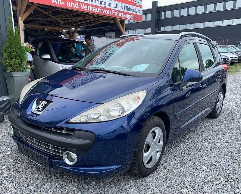 Gebraucht Peugeot 207 109 PS (80 kW) 2008 Blau Kombi
