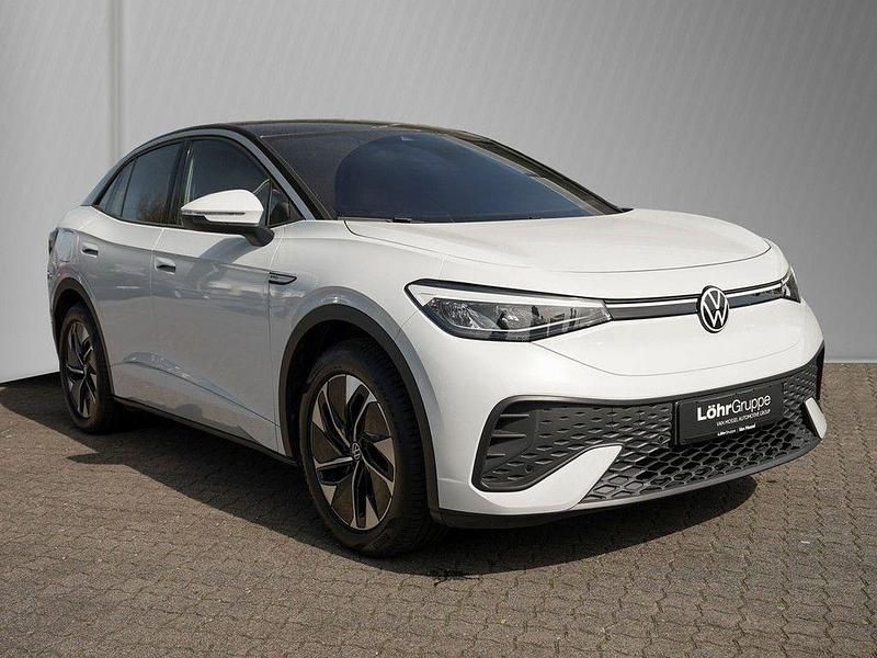 Gebraucht VW ID.5 Pro Performance 150 kW (204 PS) 2024 Gletscherweiß metallic SUV