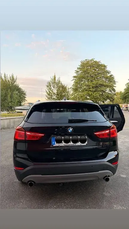 Gebraucht BMW X1 Advantage 190 PS (139 kW) 2017 Schwarz SUV