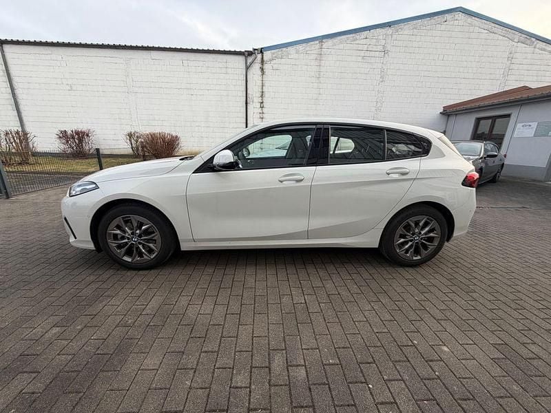 Gebraucht BMW 120 170 PS (125 kW) 2024 Weiß Kleinwagen