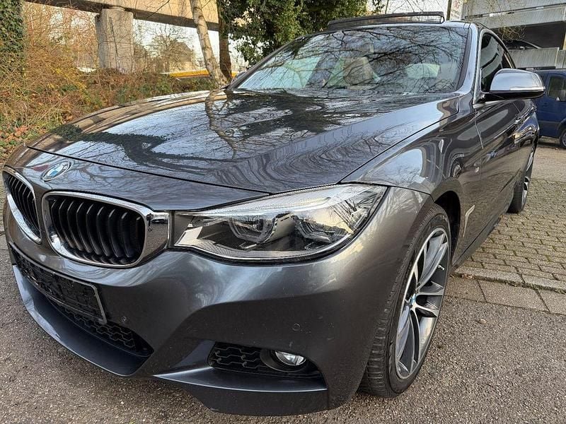 Grau Gebraucht 2017 BMW 320 Gran Turismo Sport Line Limousine | 15.200 € (Guter Preis) - Bild 1/4