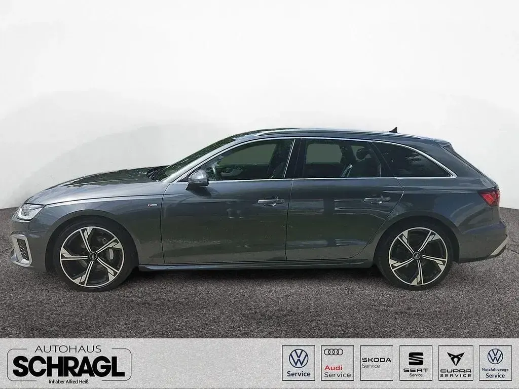 Gebraucht Audi A4 S-Line 204 PS (150 kW) 2023 Daytonagrau perleffekt Kombi