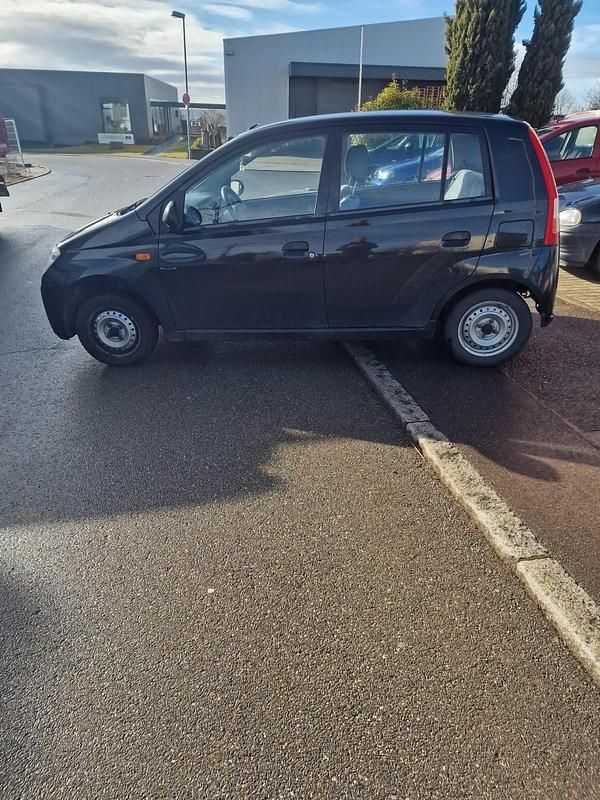 Gebraucht Daihatsu Cuore 2003 Schwarz Kleinwagen