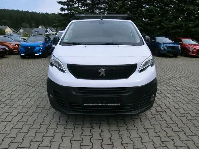 Gebraucht Peugeot Expert 120 PS (88 kW) 2023 Van