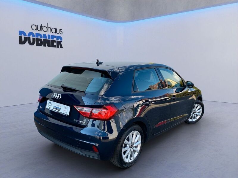 Gebraucht Audi A1 Sportback Design 95 PS (69 kW) 2022 Andere farbe Kleinwagen